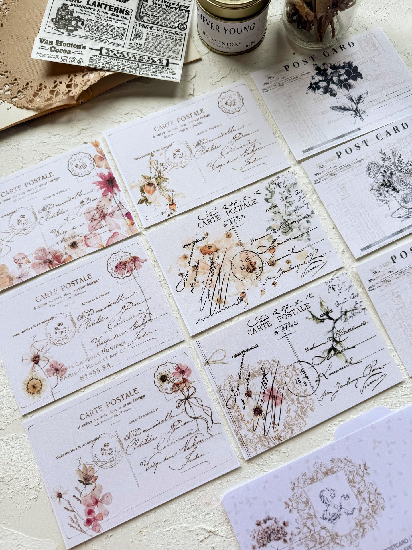 Postcards Floral · Postales