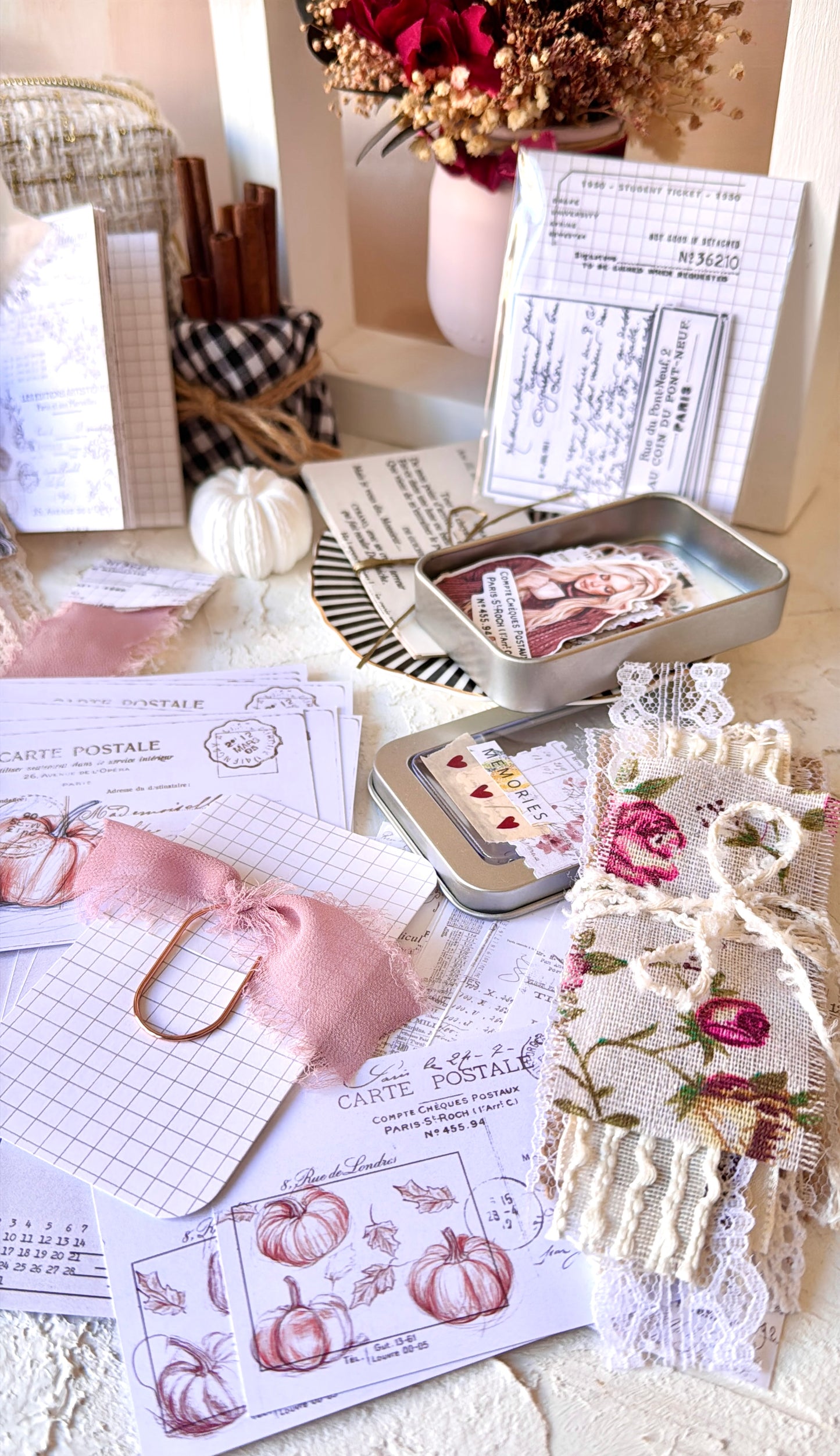 Kit Handmade · October