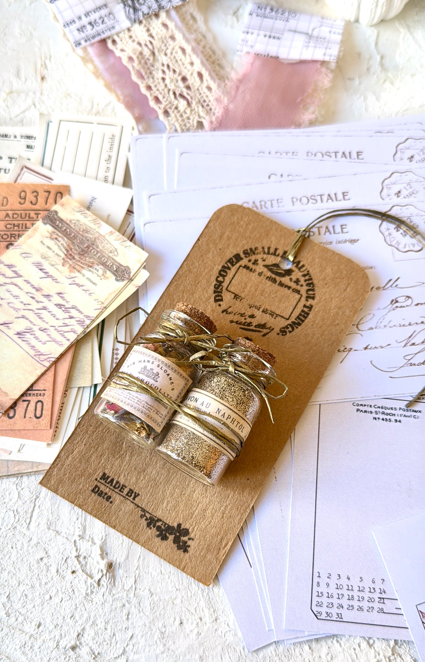 Kit Handmade · October
