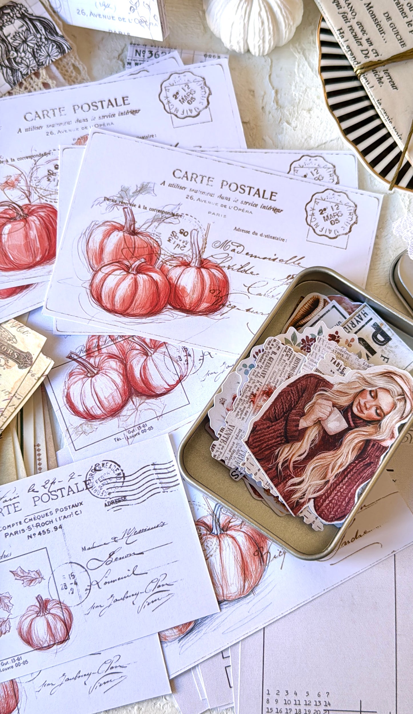 Kit Handmade · October
