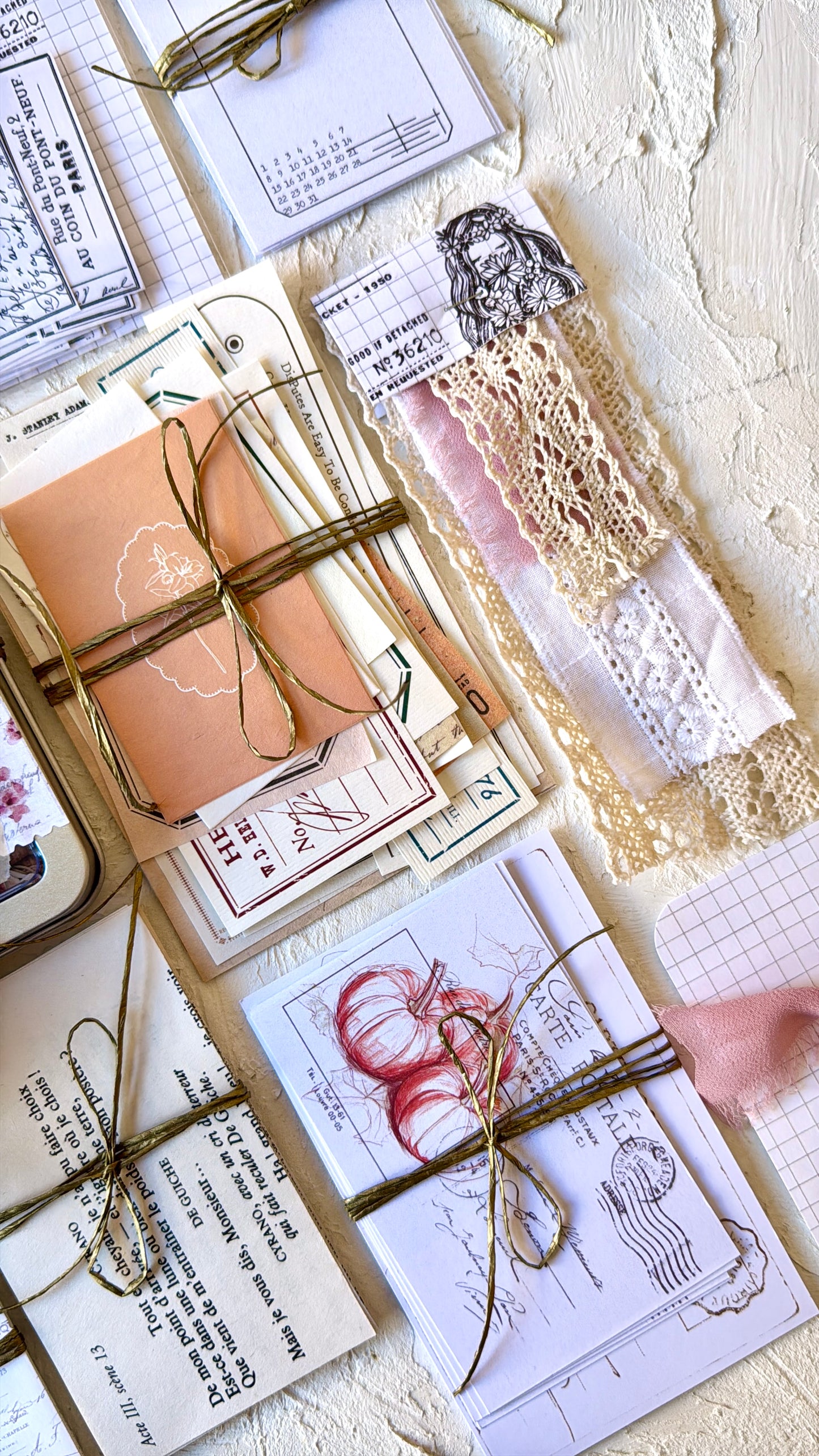 Kit Handmade · October