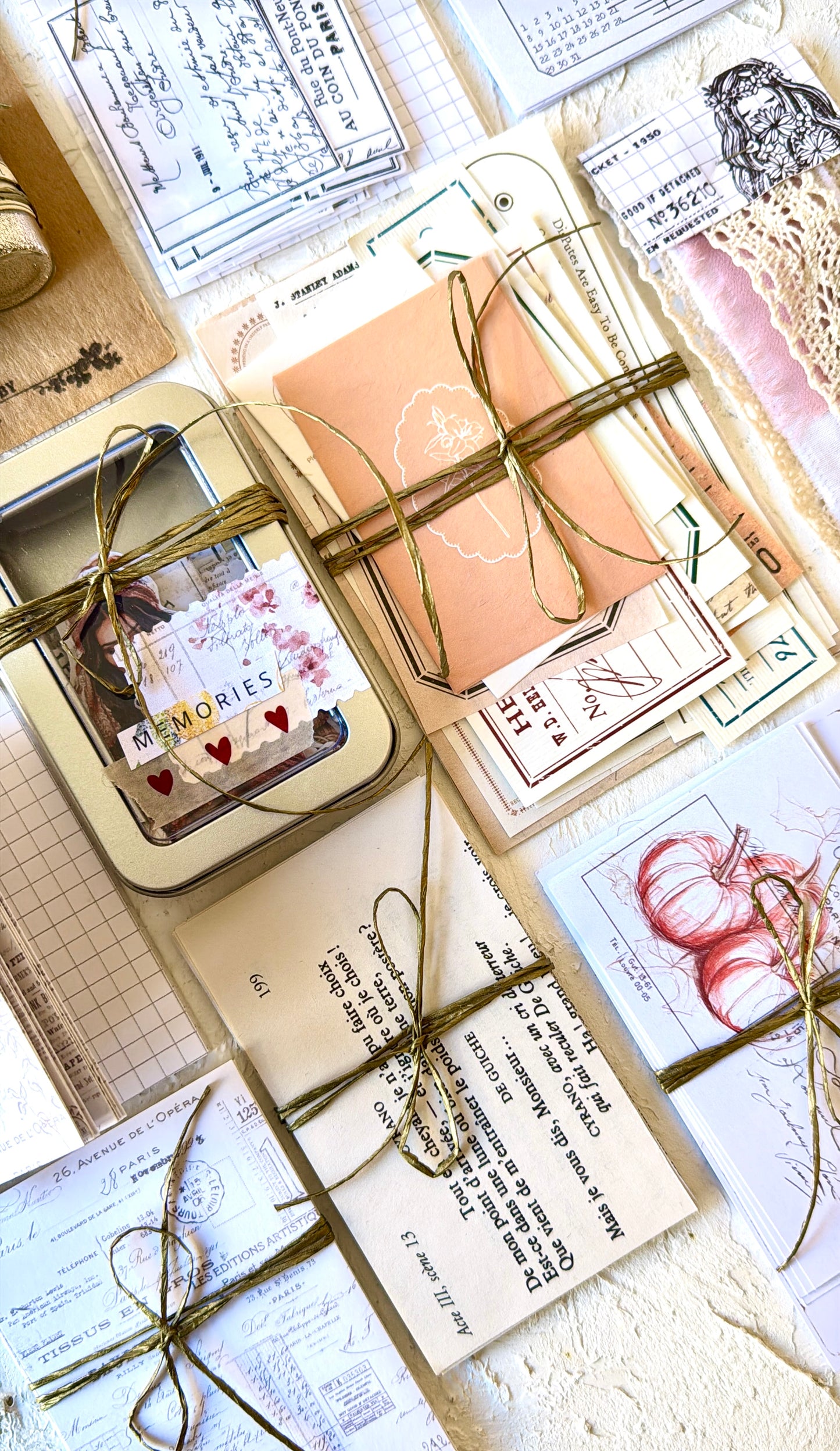 Kit Handmade · October