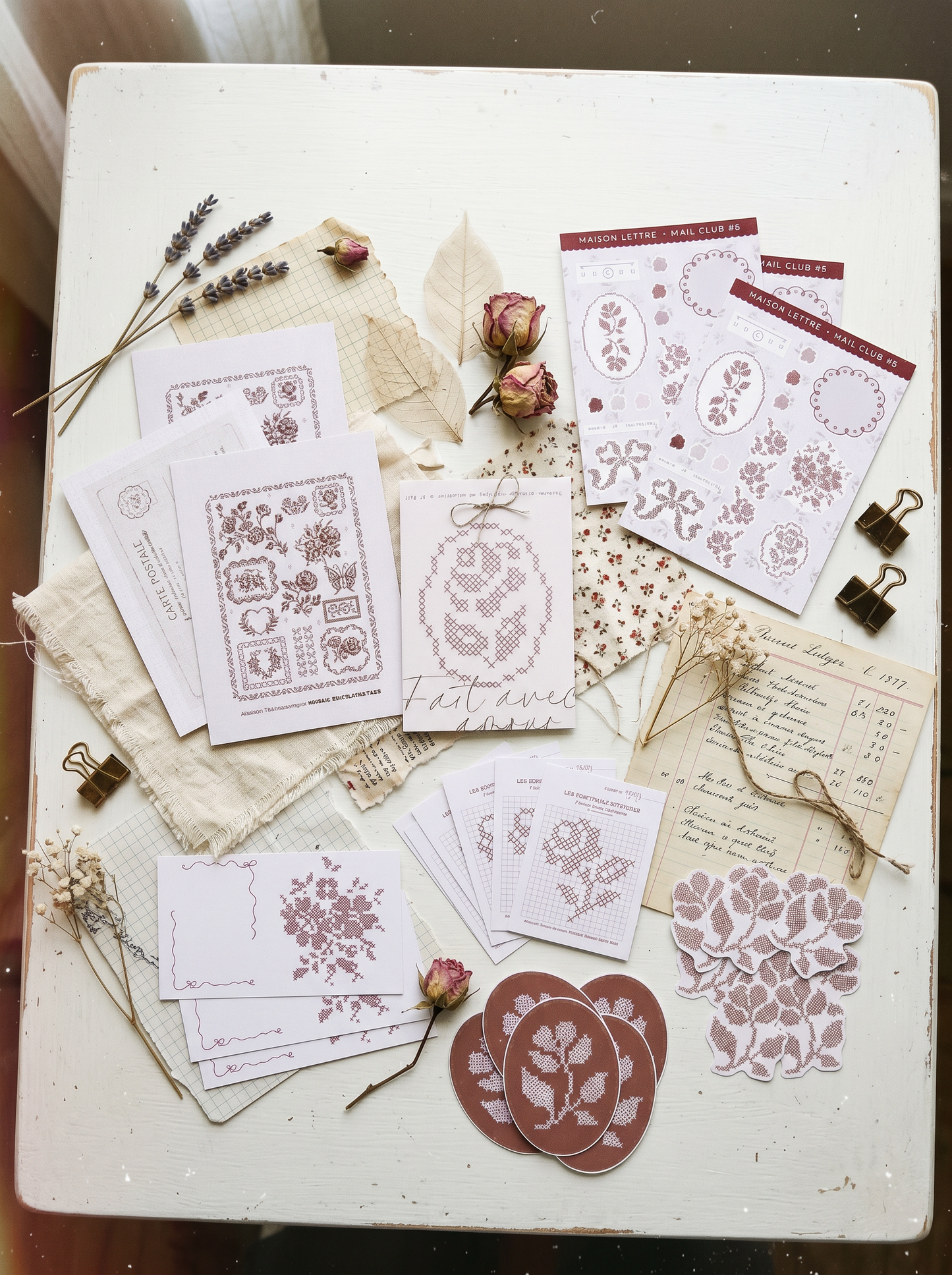 MAIL CLUB · Maison Lettre (Envios en España)