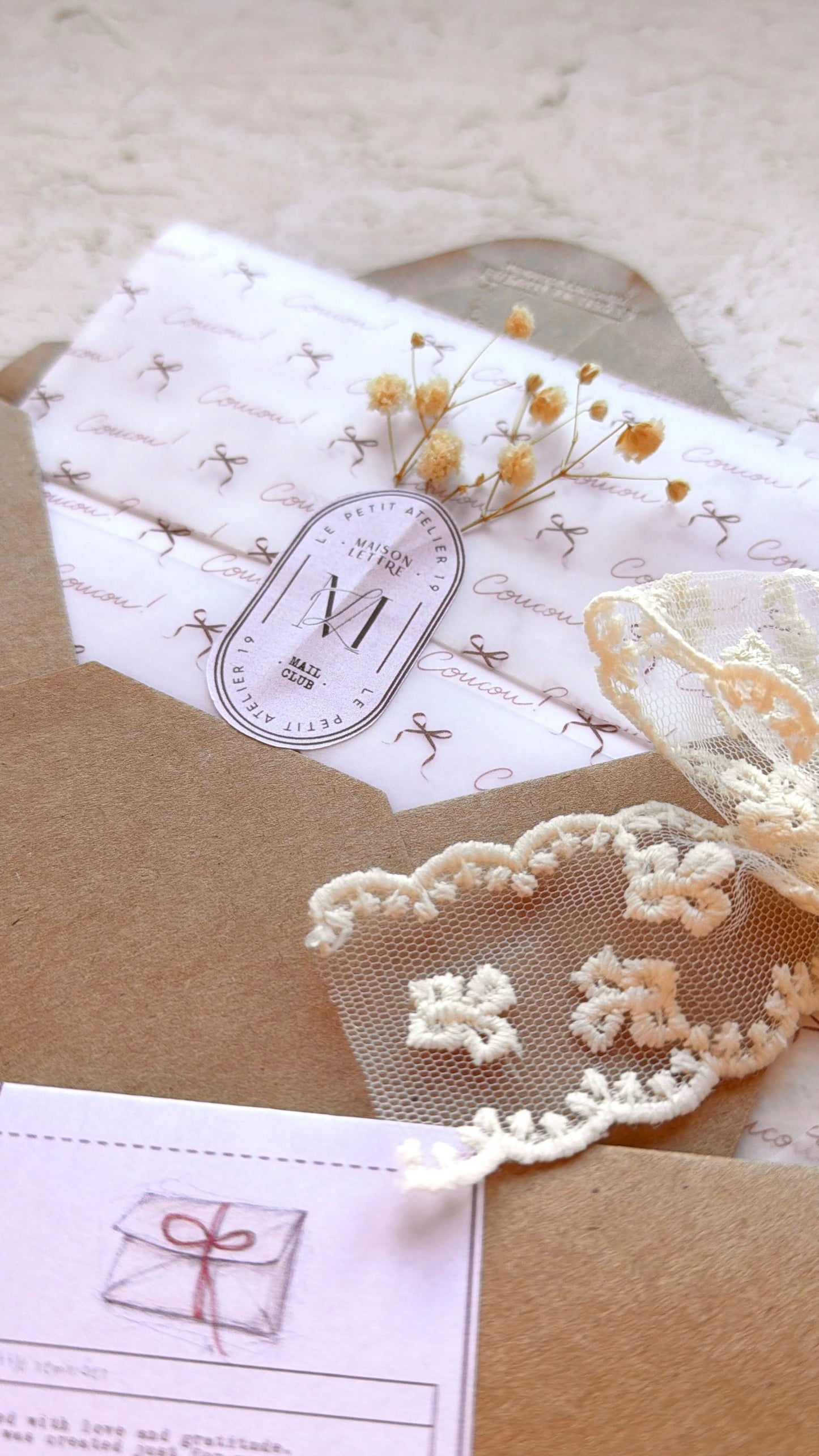 MAIL CLUB · Maison Lettre (Envios en España)