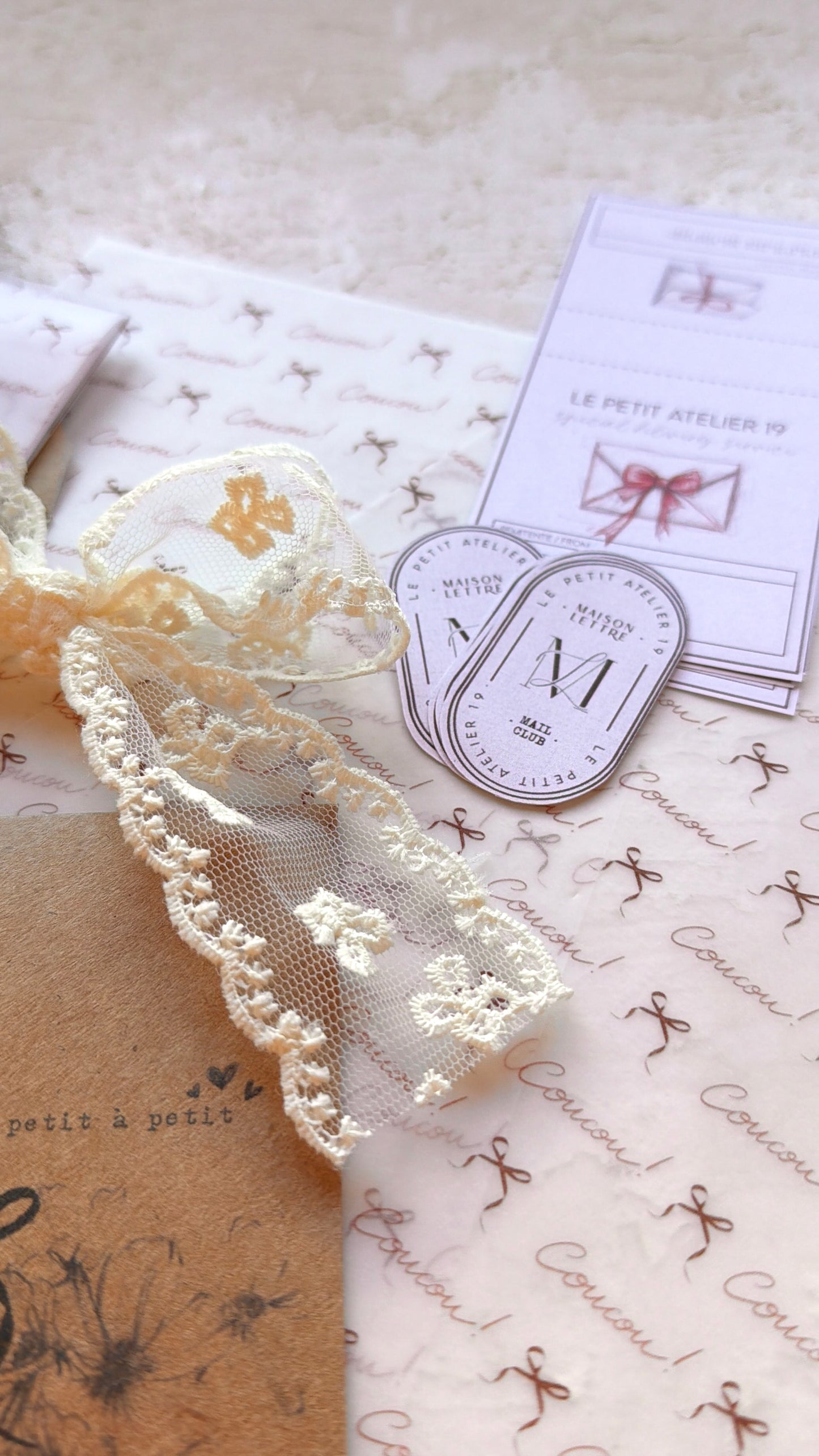 MAIL CLUB · Maison Lettre (Envios en España)