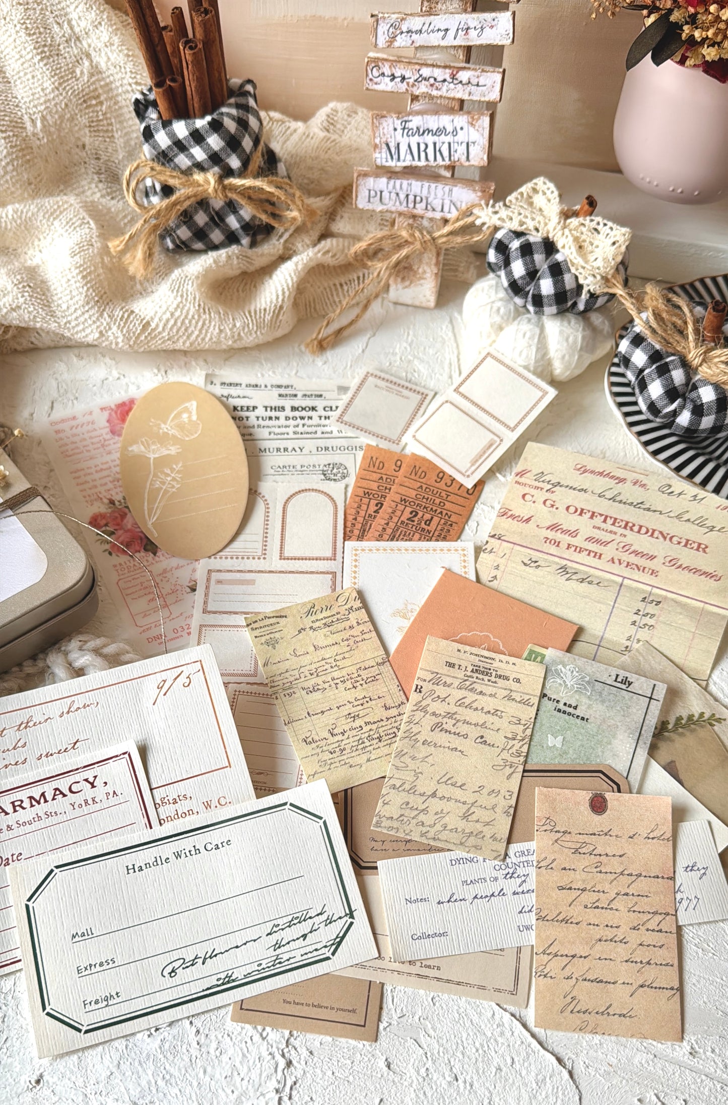 LATITAS · Little Box