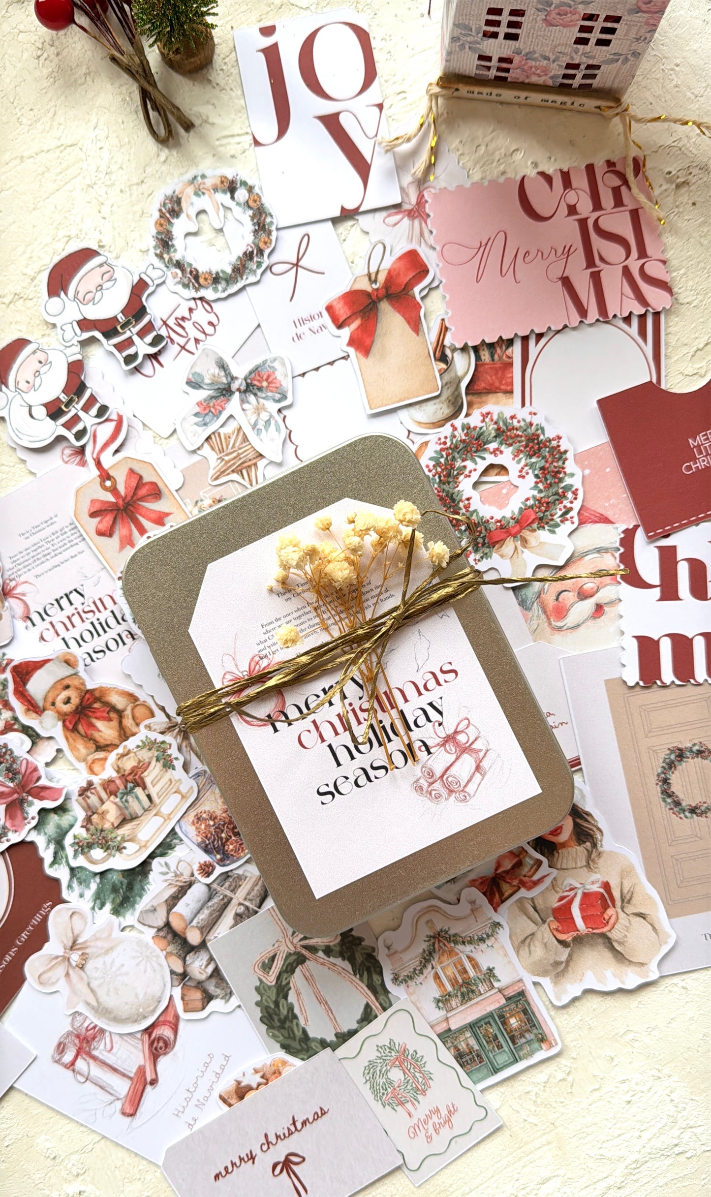 Lata con Die Cuts de Navidad