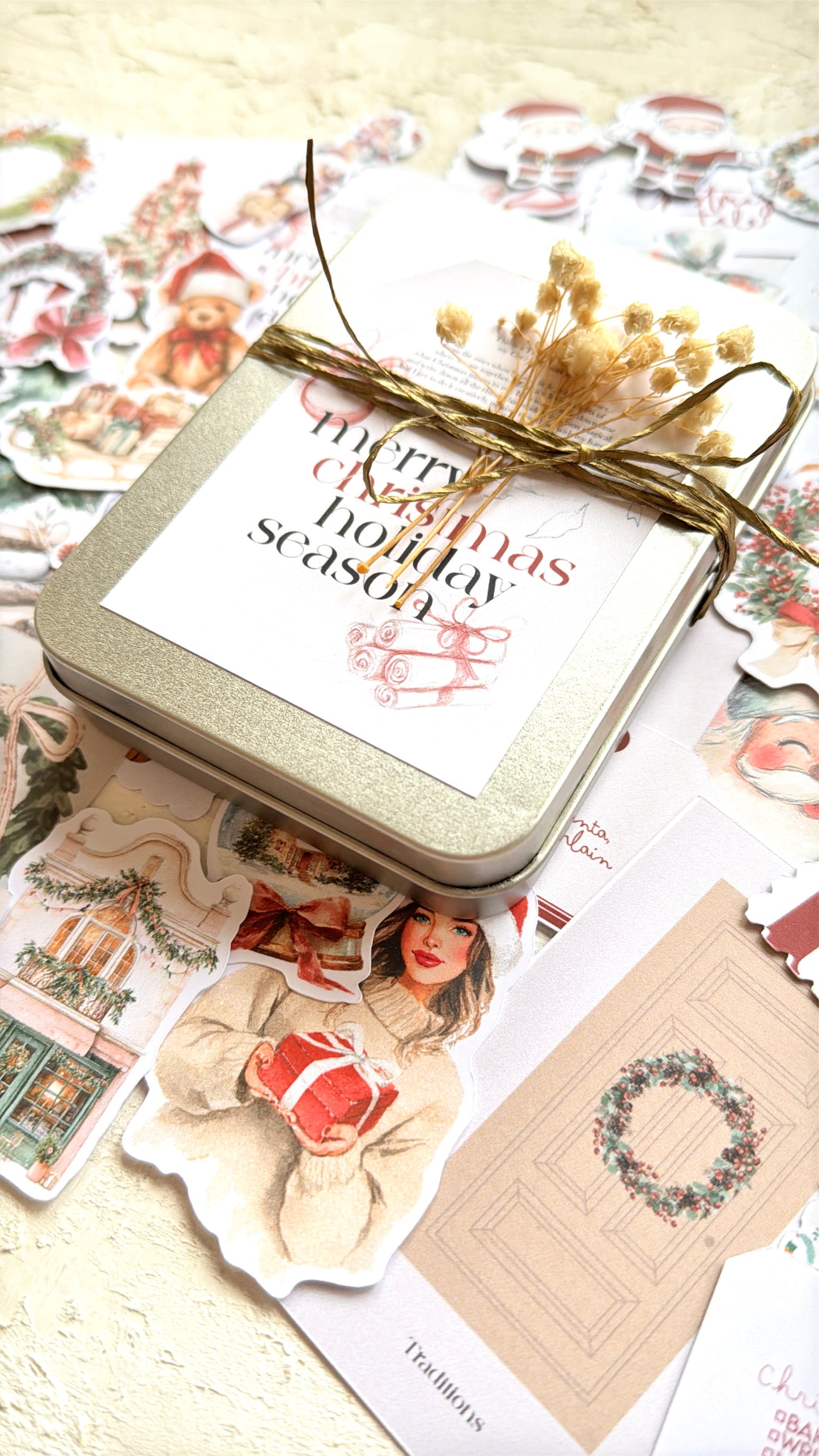 Lata con Die Cuts de Navidad