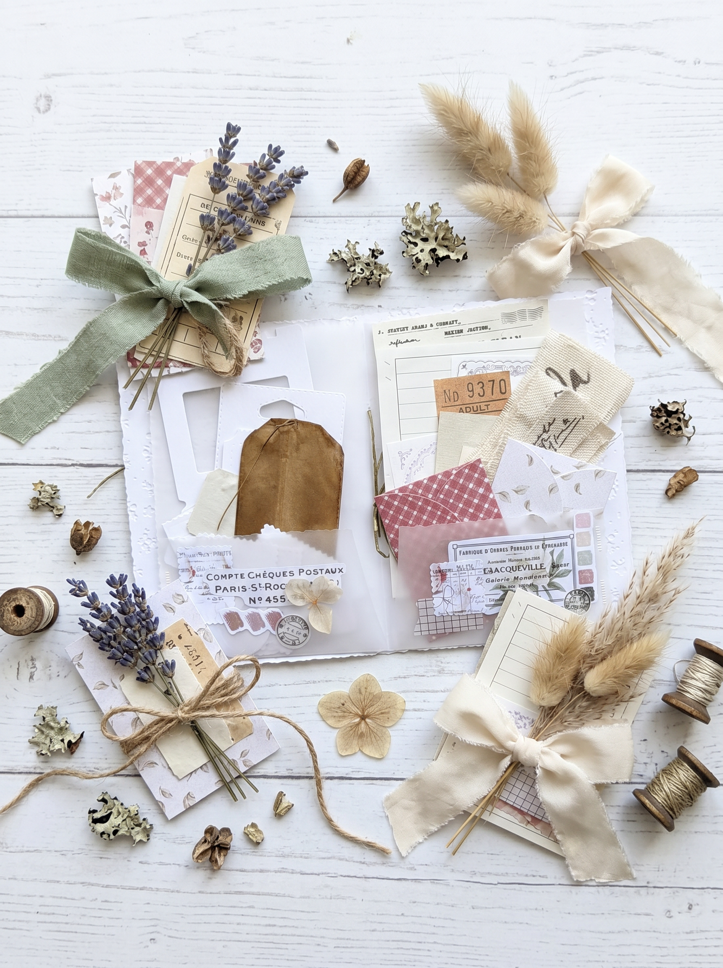 Kit Little Pouch