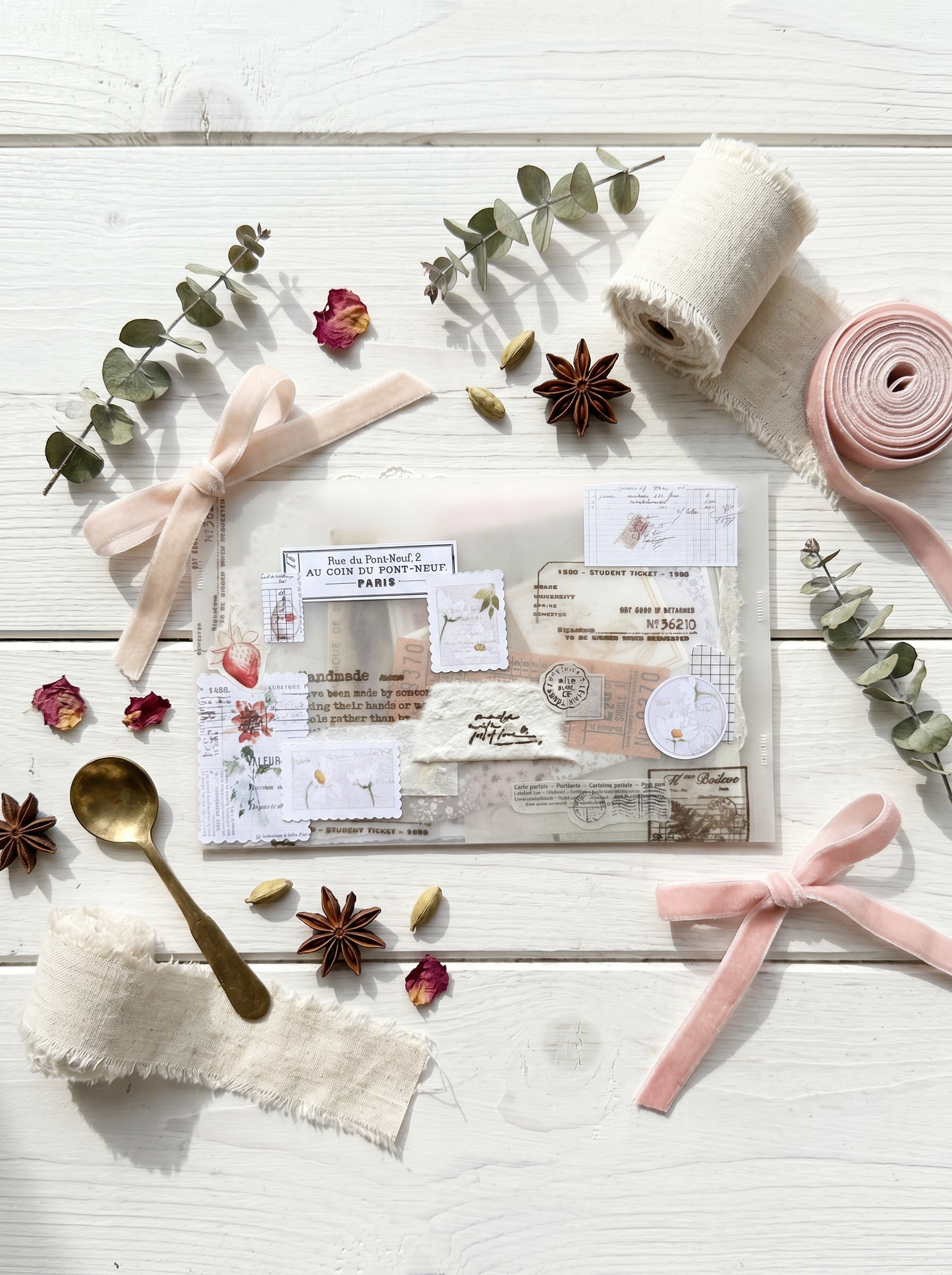 Mystery Vellum Pouch · Sobres Sorpresa