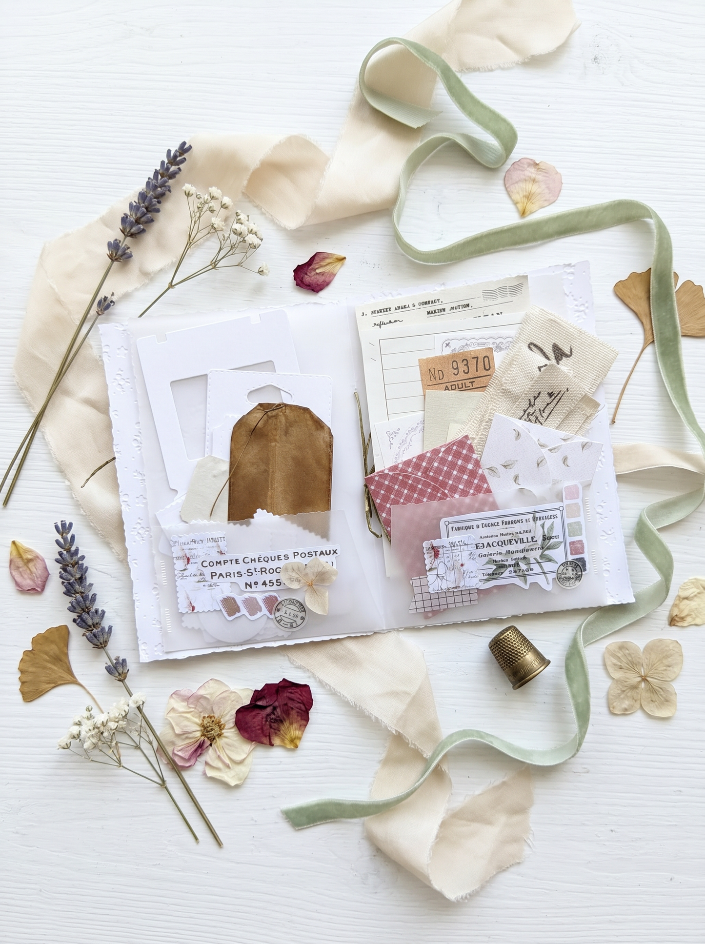 Kit Little Pouch